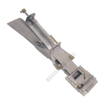 NGAISHING F540 TRIANGULAR SLEEVE PLACKET FOLDER